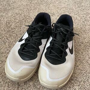 Nike metcons